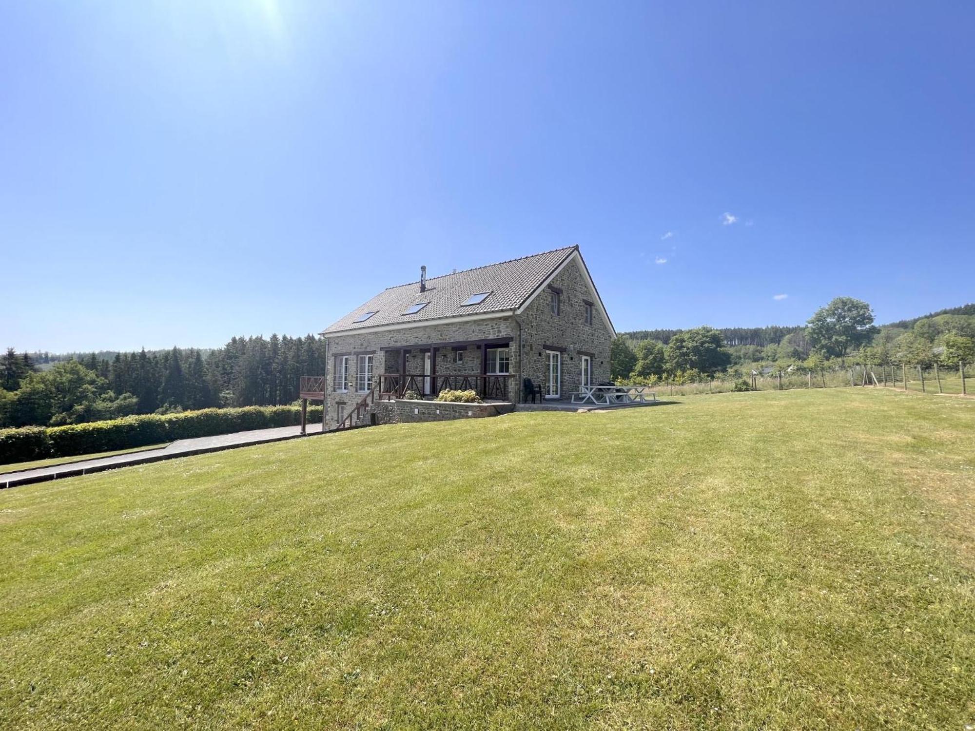 Sur Les Thiers Villa Lierneux Dış mekan fotoğraf