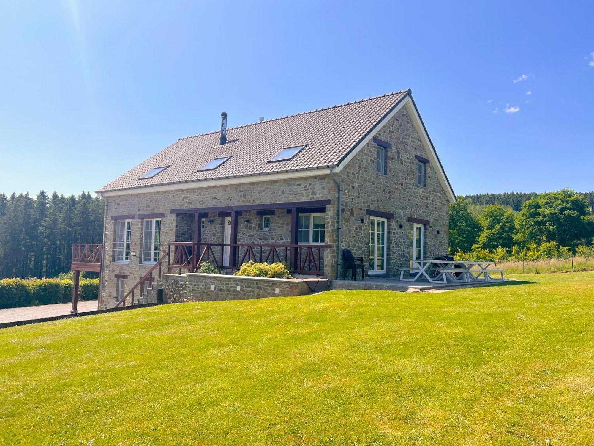Sur Les Thiers Villa Lierneux Dış mekan fotoğraf